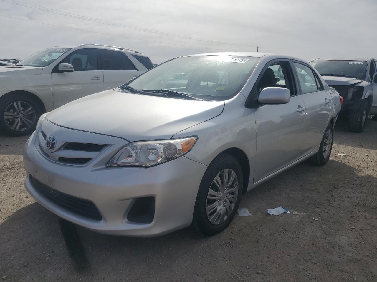 2011 TOYOTA COROLLA BASE