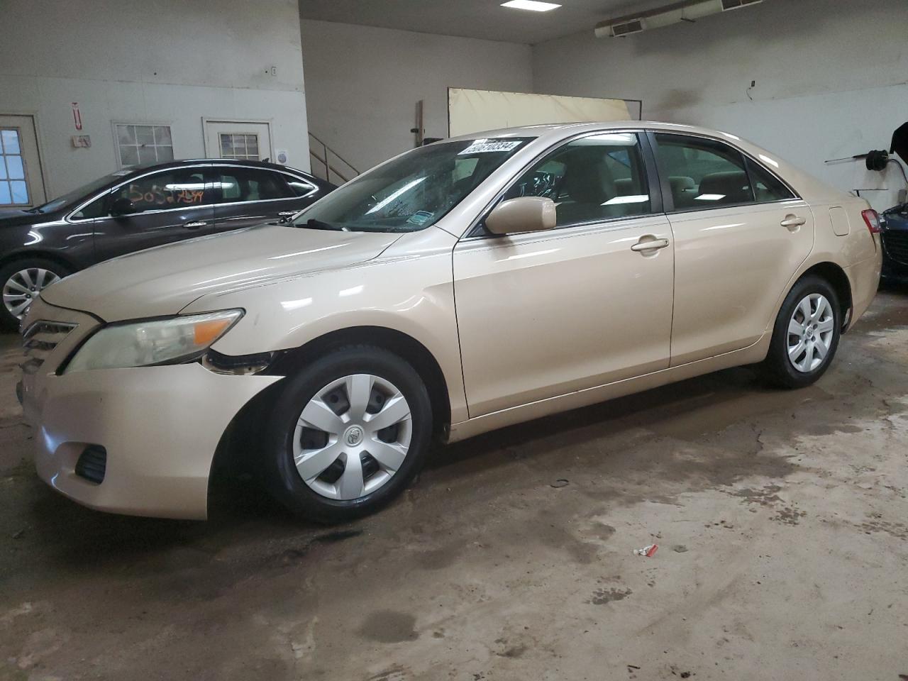 2010 TOYOTA CAMRY BASE