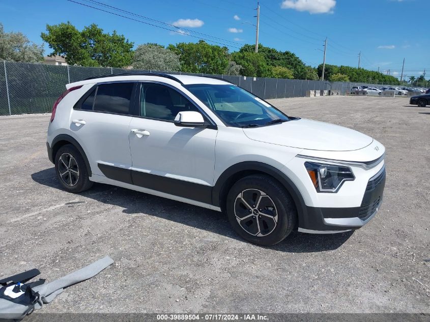 2023 KIA NIRO EX