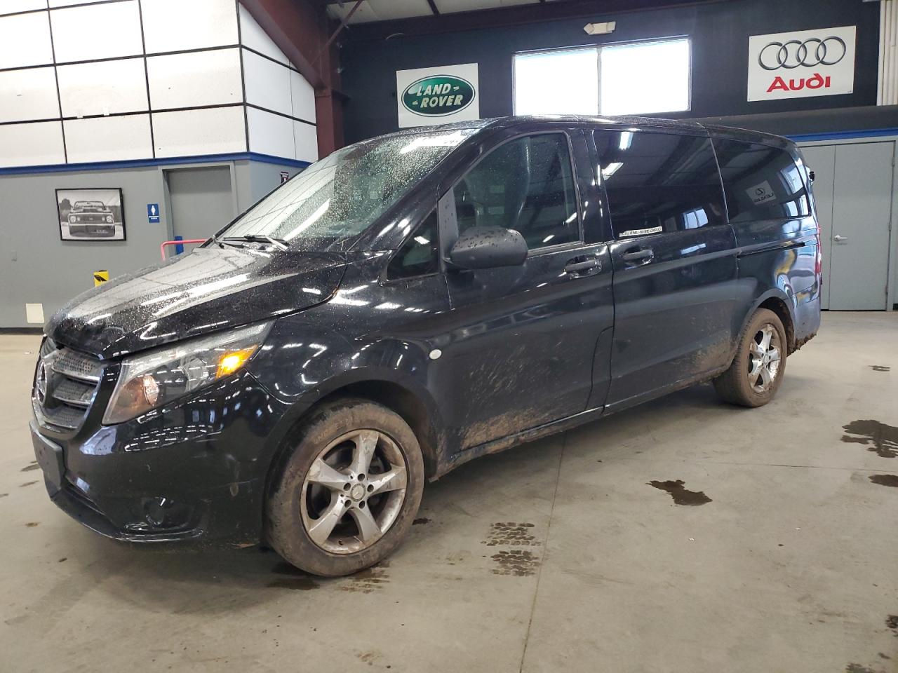 2018 MERCEDES-BENZ METRIS