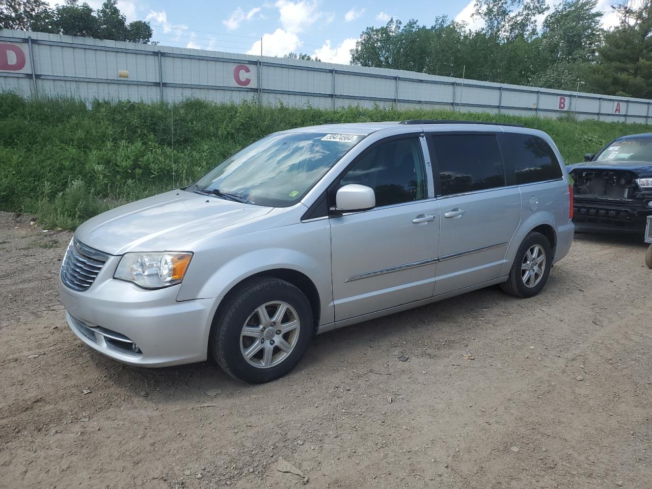 2011 CHRYSLER TOWN & COUNTRY TOURING