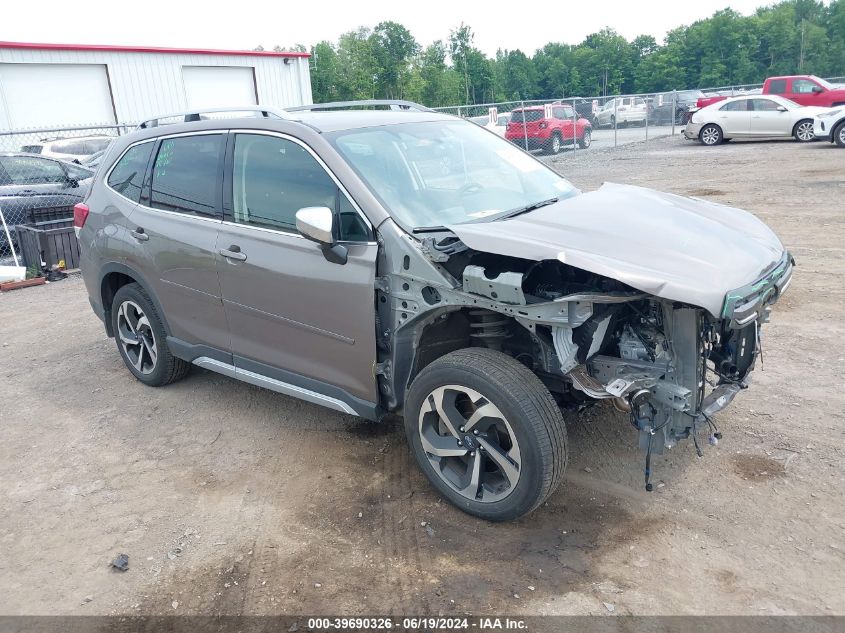 2022 SUBARU FORESTER TOURING