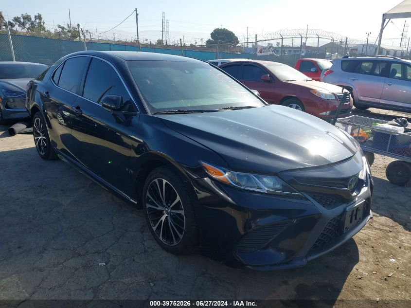 2018 TOYOTA CAMRY SE