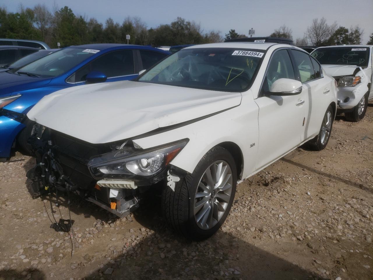 2018 INFINITI Q50 LUXE