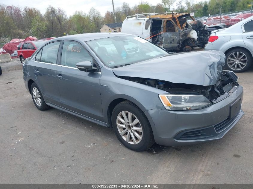 2014 VOLKSWAGEN JETTA HYBRID SE