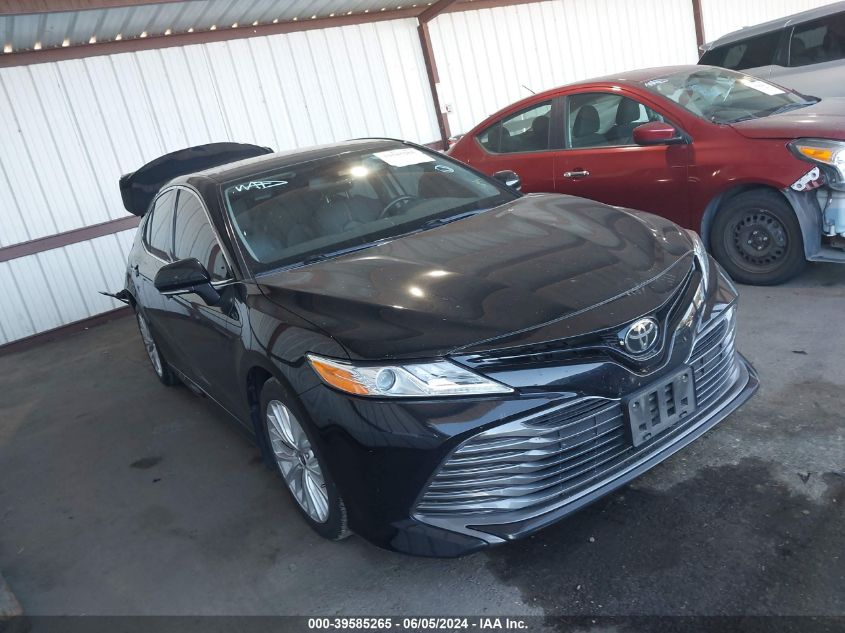 2020 TOYOTA CAMRY XLE AWD