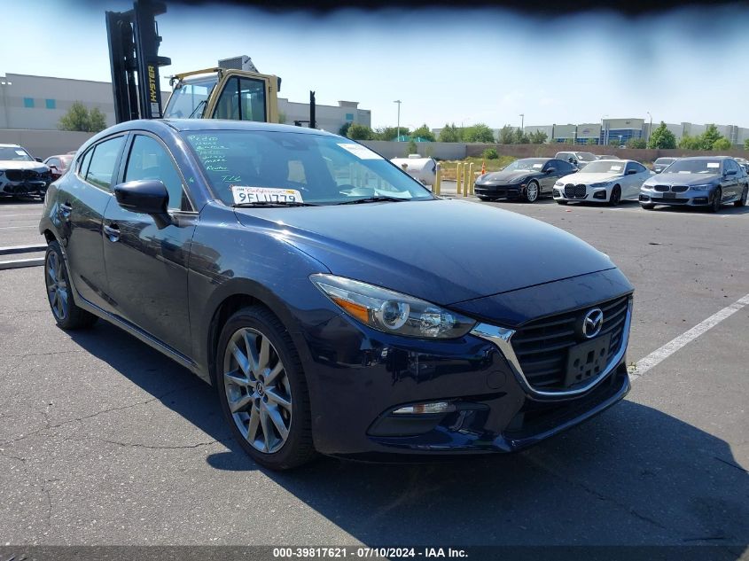 2018 MAZDA MAZDA3 TOURING