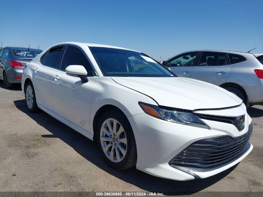 2018 TOYOTA CAMRY LE