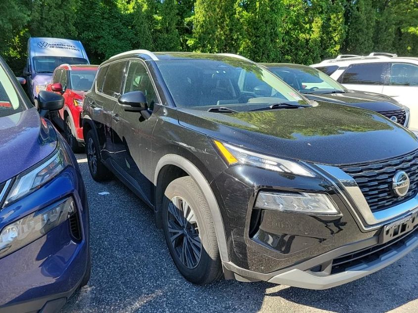 2021 NISSAN ROGUE SV