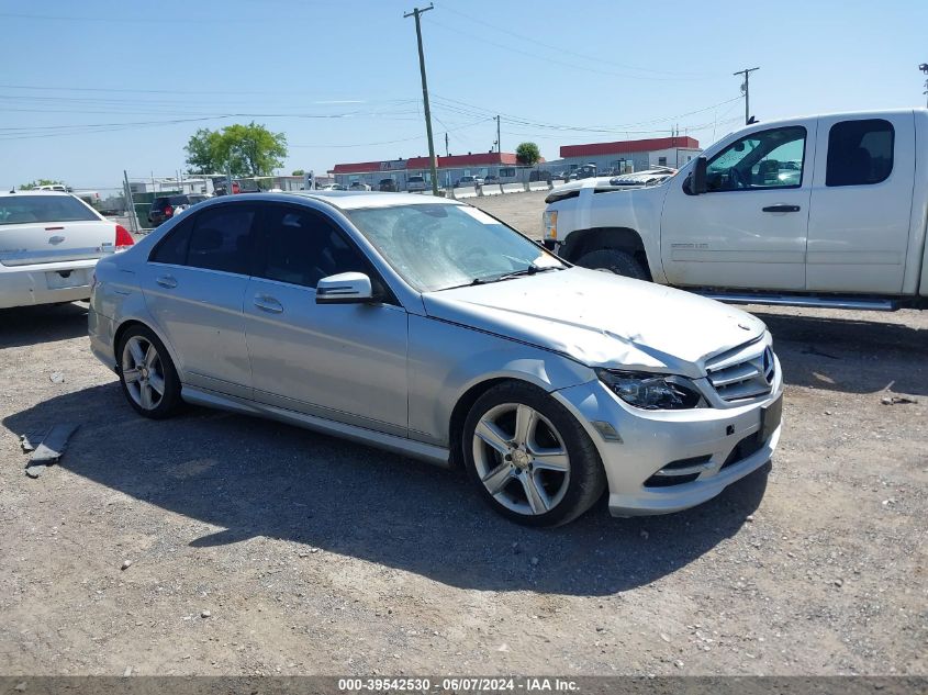 2011 MERCEDES-BENZ C 300 LUXURY/SPORT