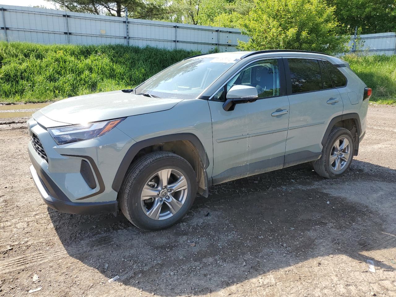 2023 TOYOTA RAV4 XLE