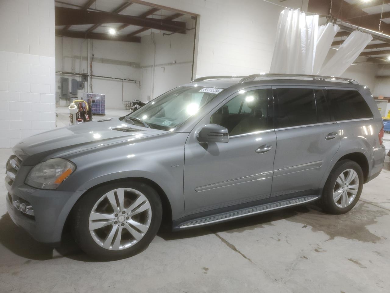 2011 MERCEDES-BENZ GL 350 BLUETEC