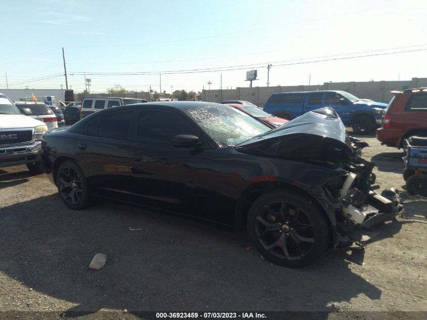 2017 DODGE CHARGER SXT RWD