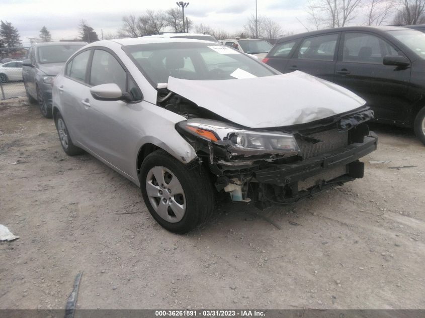 2017 KIA FORTE LX