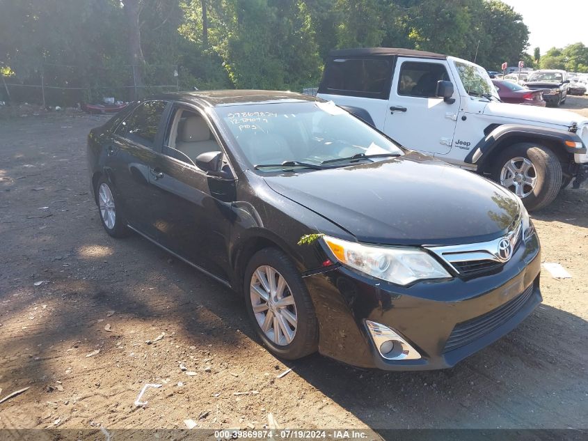 2012 TOYOTA CAMRY XLE