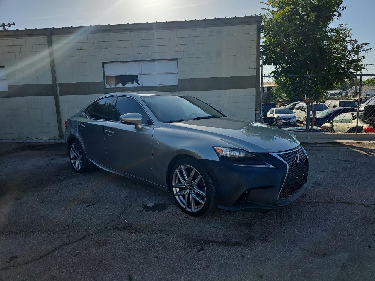 2016 LEXUS IS 200T