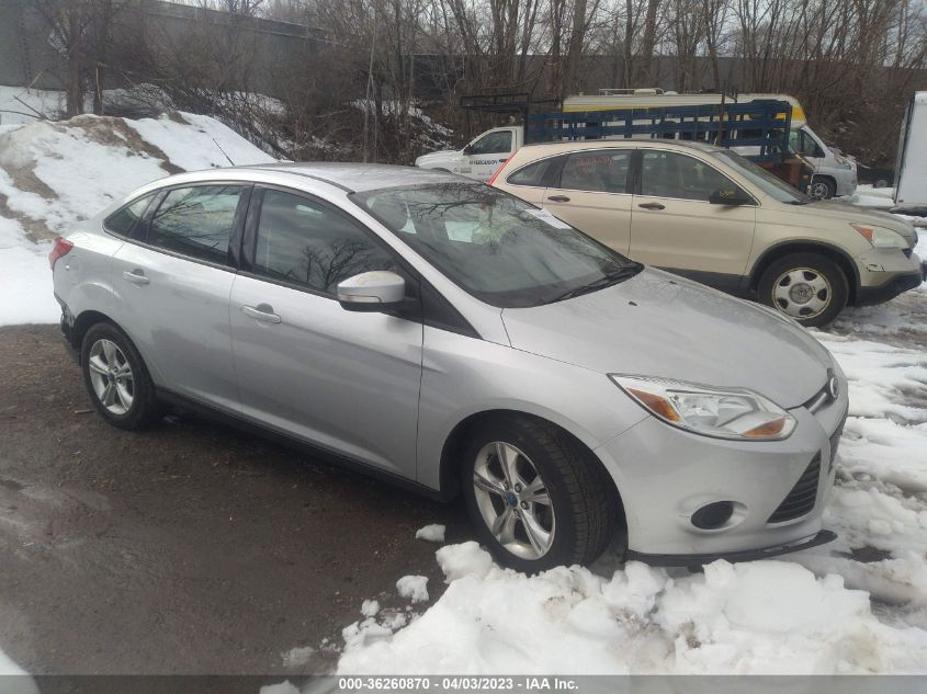 2013 FORD FOCUS SE