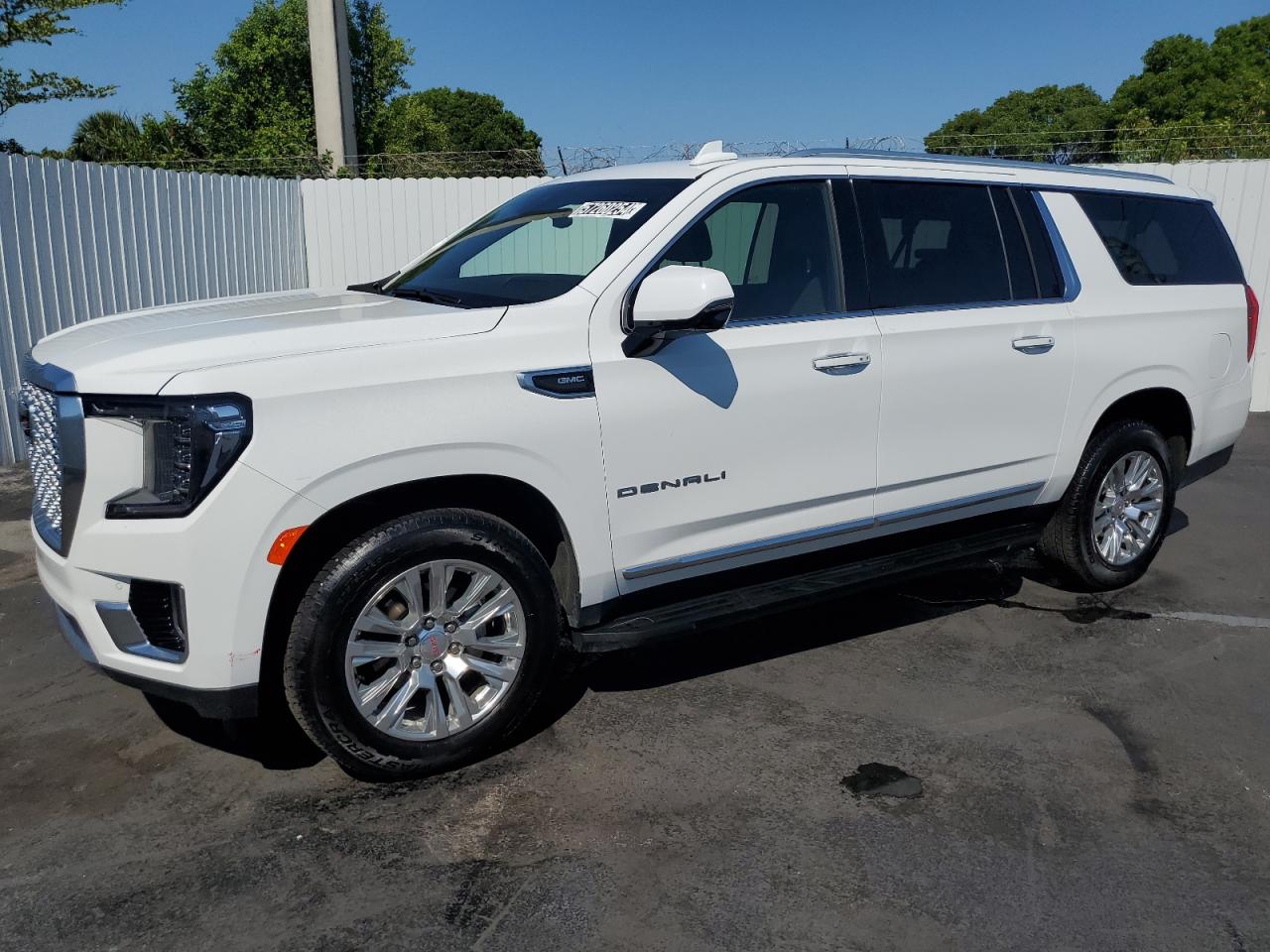 2023 GMC YUKON XL DENALI