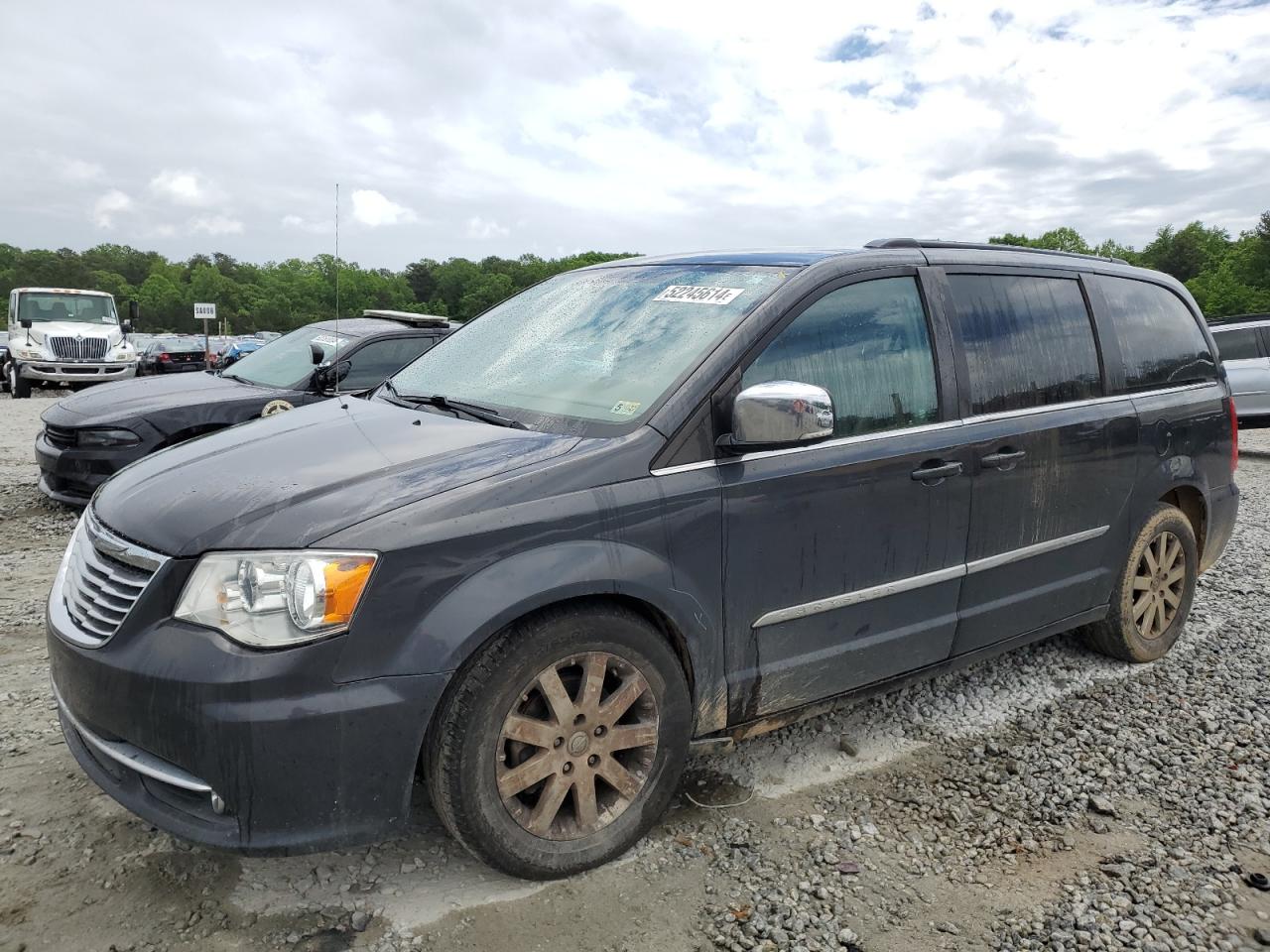 2011 CHRYSLER TOWN & COUNTRY TOURING L