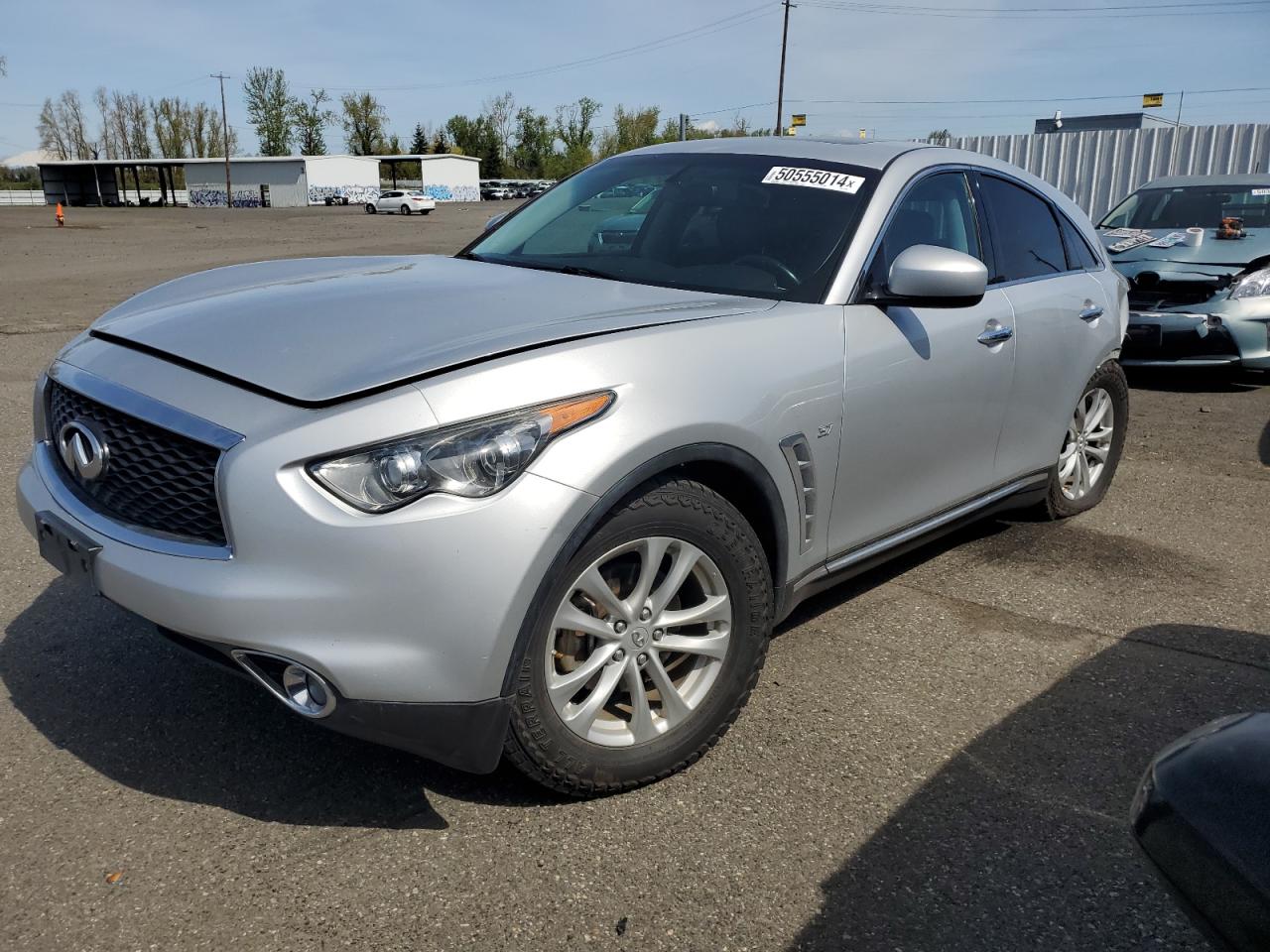 2017 INFINITI QX70