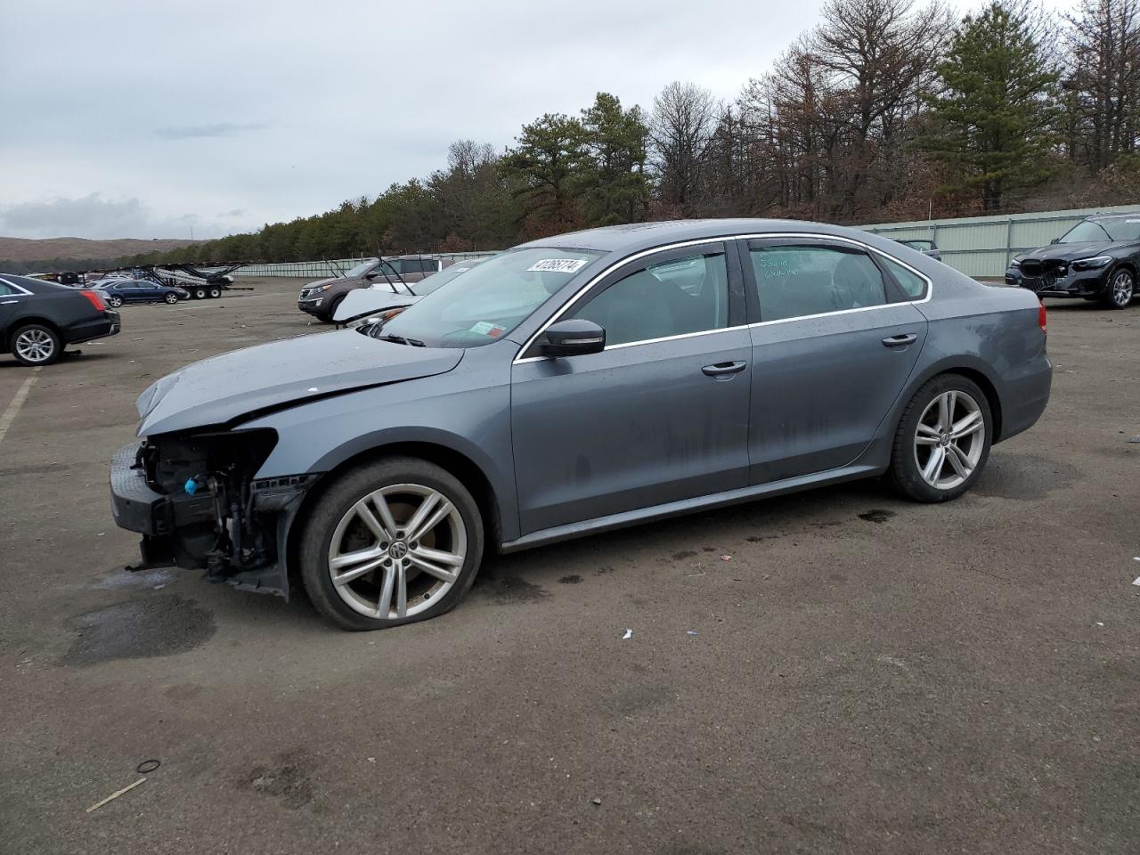 2014 VOLKSWAGEN PASSAT SE