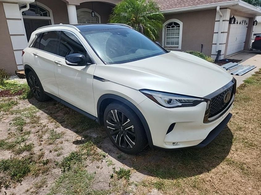 2021 INFINITI QX50 LUXE