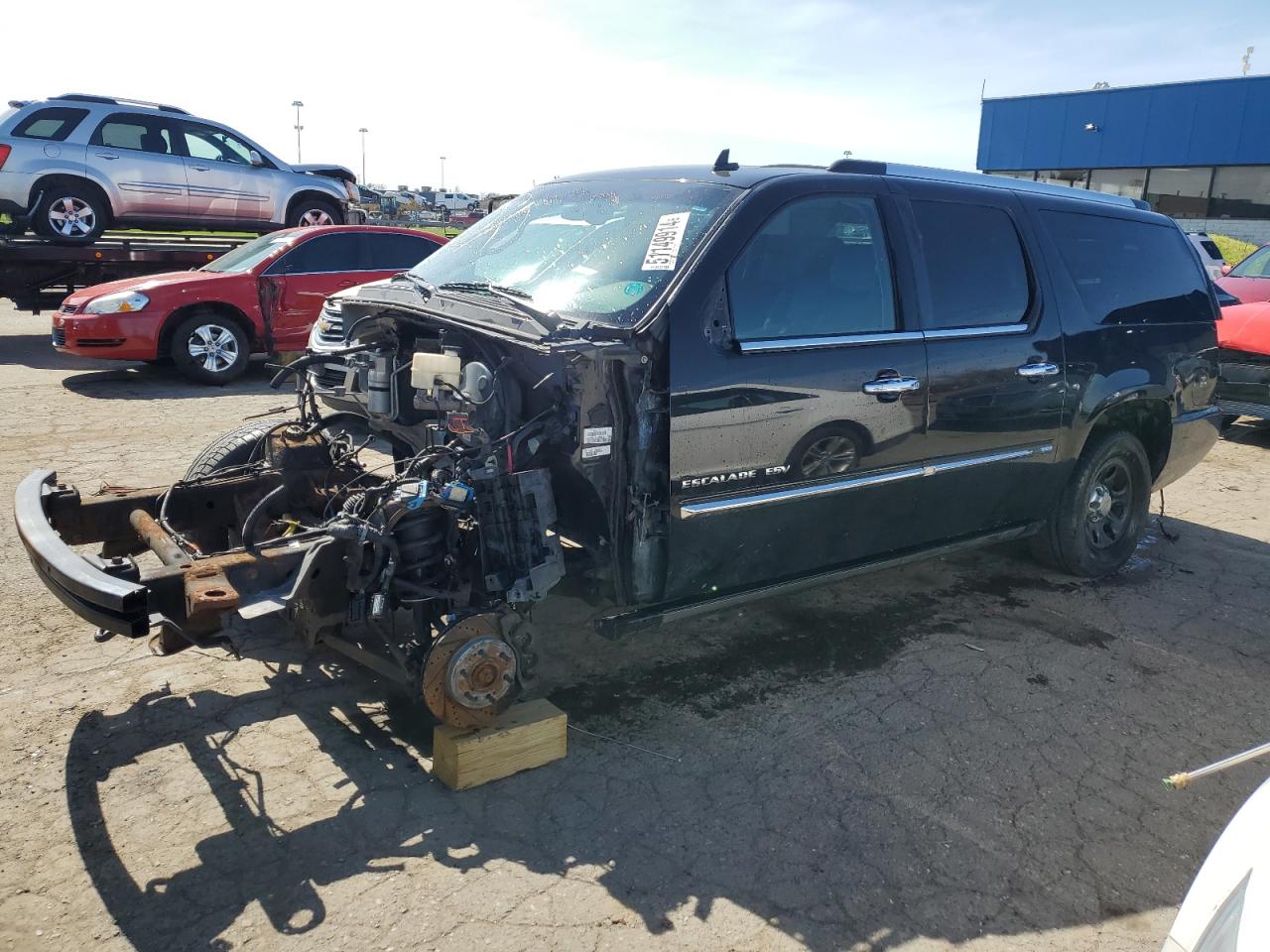 2011 CADILLAC ESCALADE ESV PREMIUM