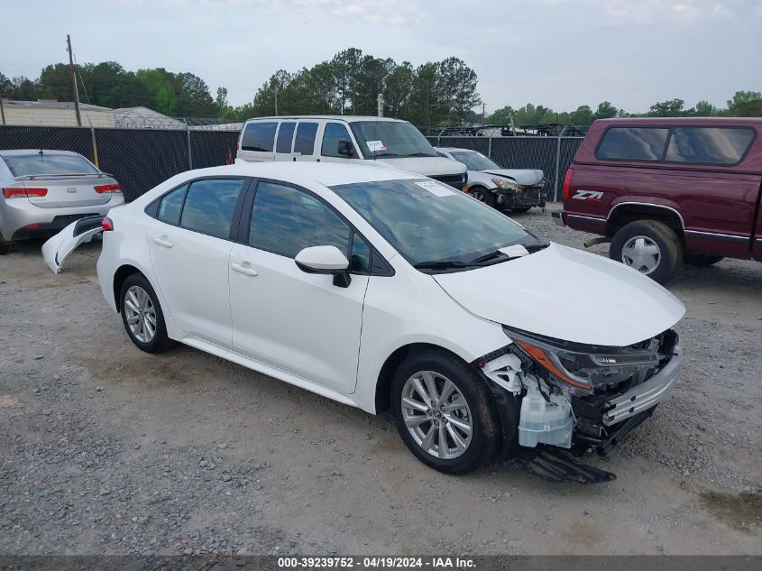 2024 TOYOTA COROLLA LE