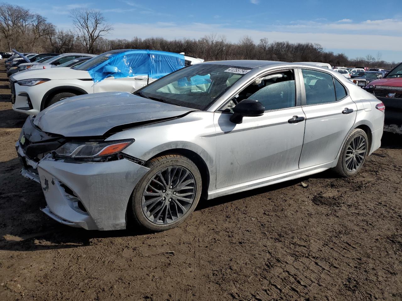 2020 TOYOTA CAMRY SE