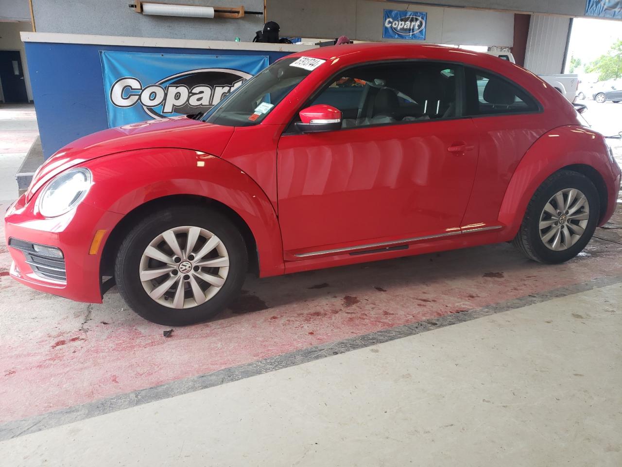 2019 VOLKSWAGEN BEETLE S