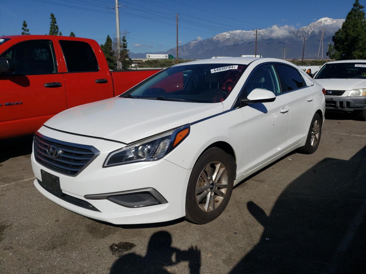 2017 HYUNDAI SONATA SE