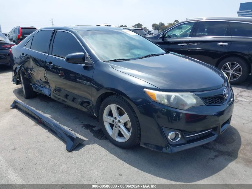 2012 TOYOTA CAMRY SE