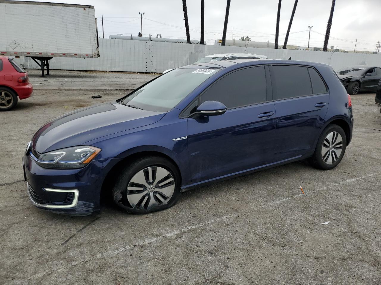 2018 VOLKSWAGEN E-GOLF SEL PREMIUM