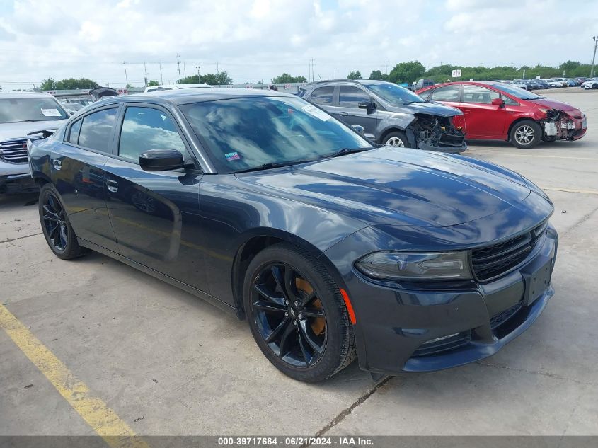 2017 DODGE CHARGER SXT