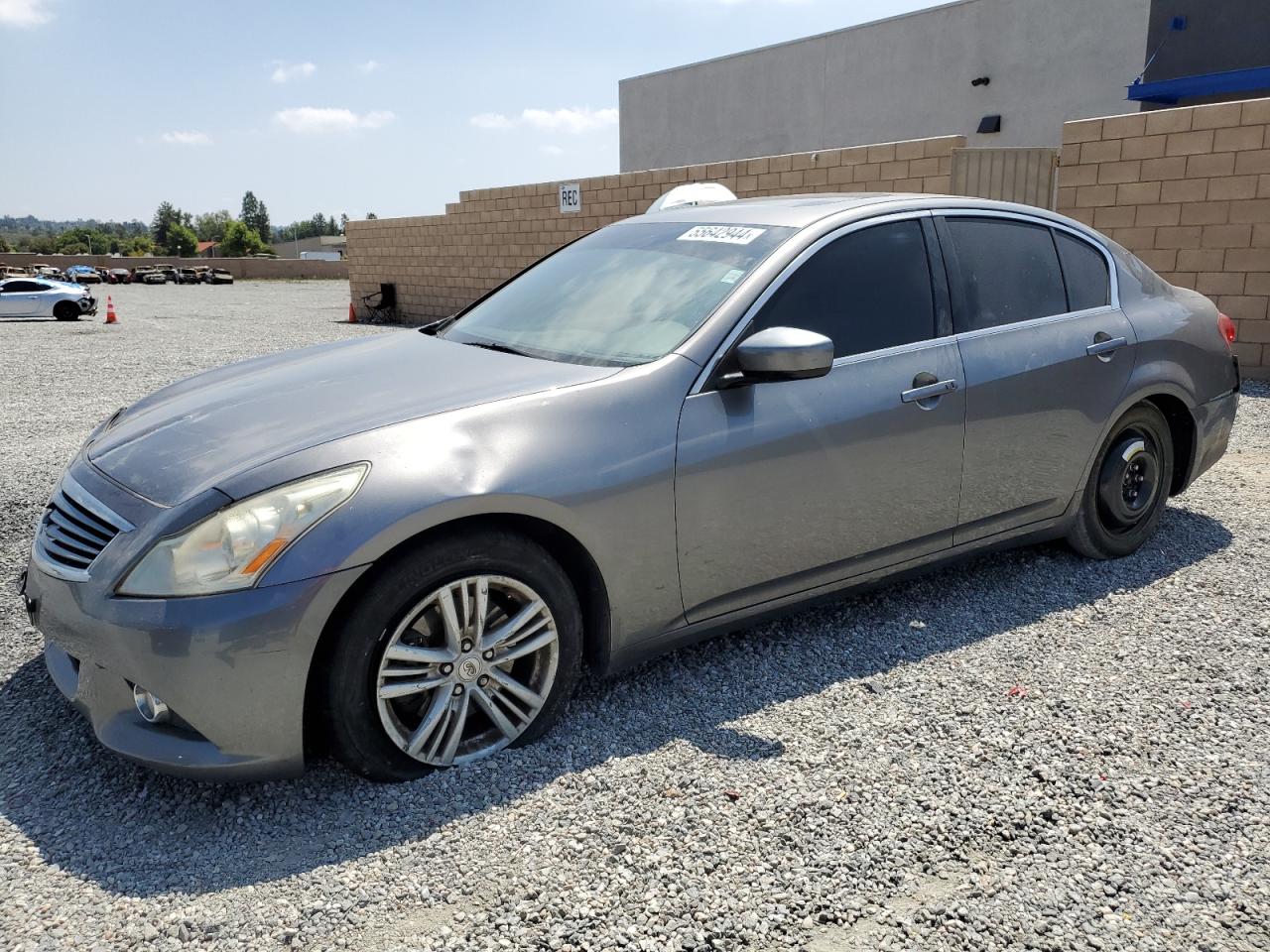 2013 INFINITI G37 BASE