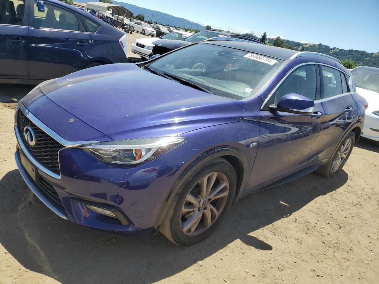 2017 INFINITI QX30 BASE