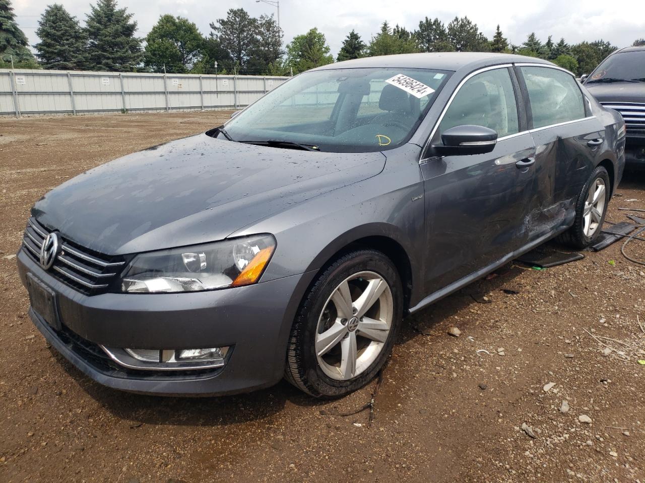 2015 VOLKSWAGEN PASSAT S