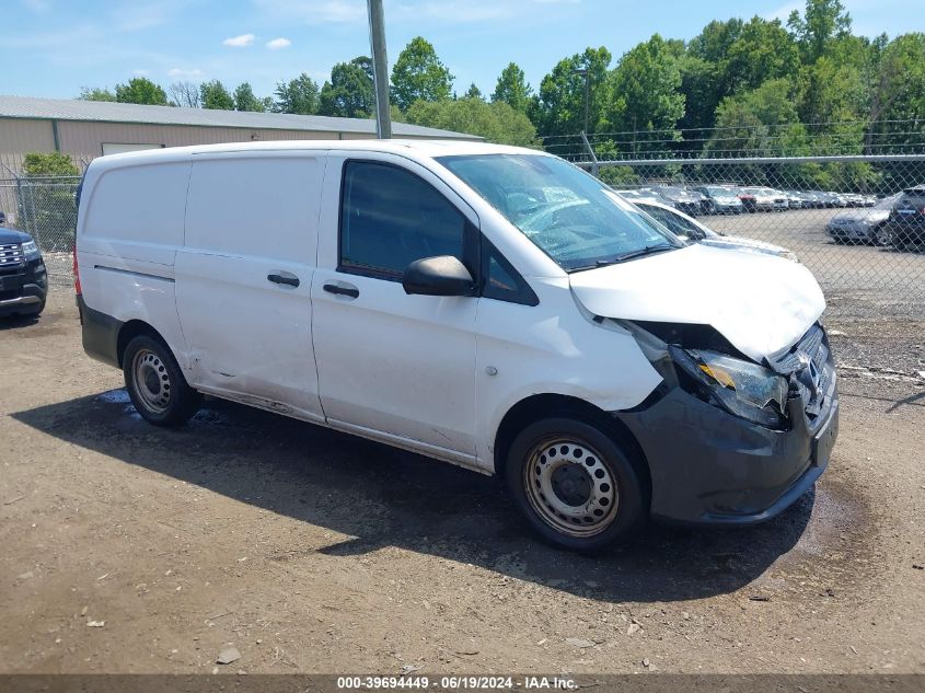 2017 MERCEDES-BENZ METRIS