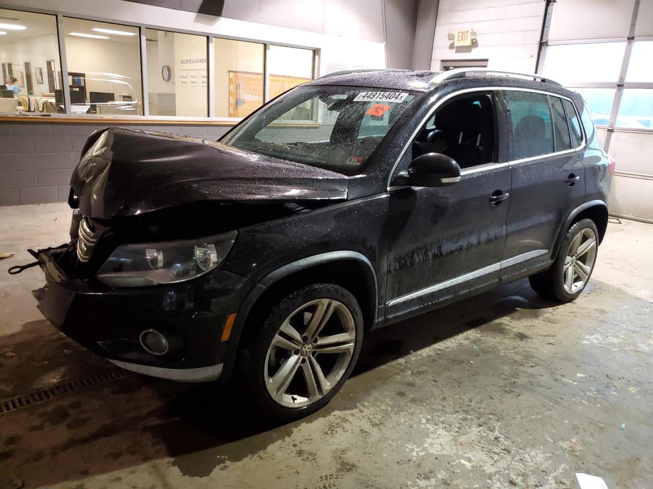 2016 VOLKSWAGEN TIGUAN S