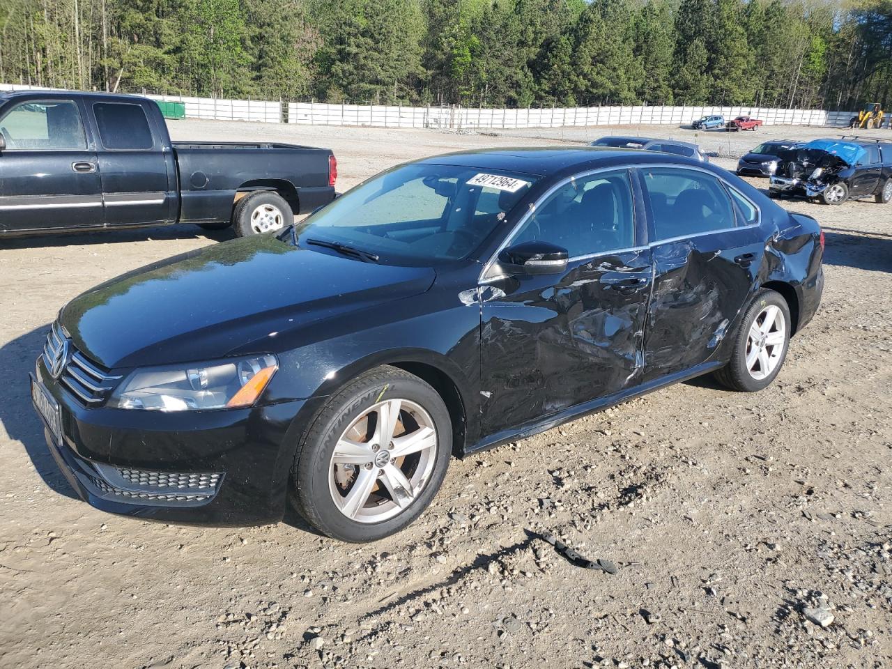 2013 VOLKSWAGEN PASSAT SE