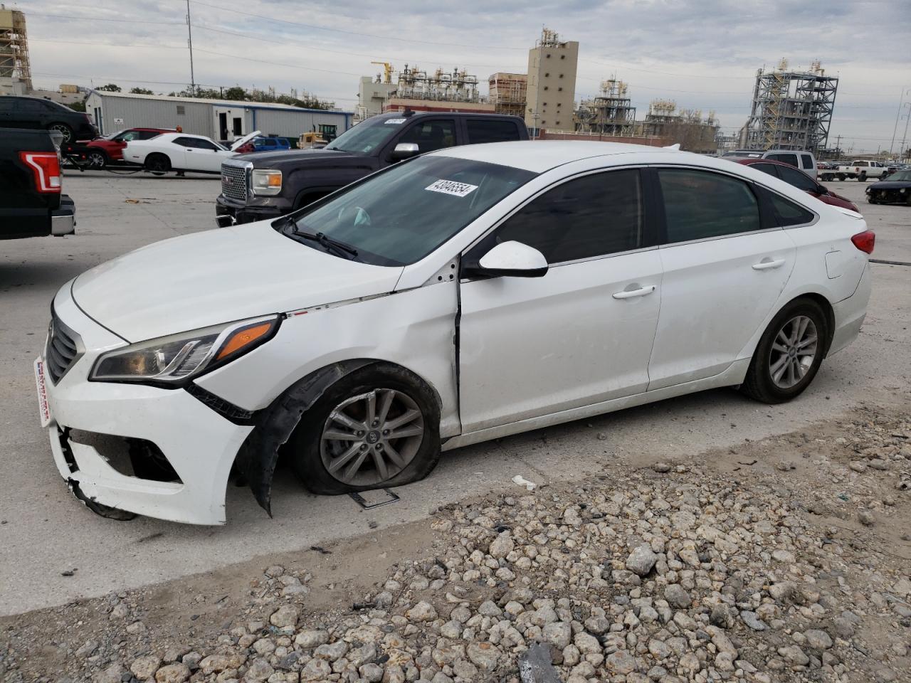 2017 HYUNDAI SONATA SE