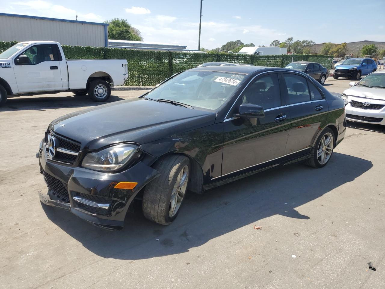 2014 MERCEDES-BENZ C 250