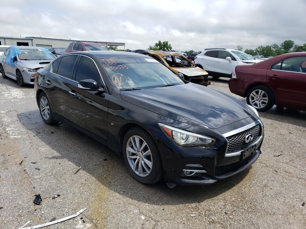 2015 INFINITI Q50 BASE