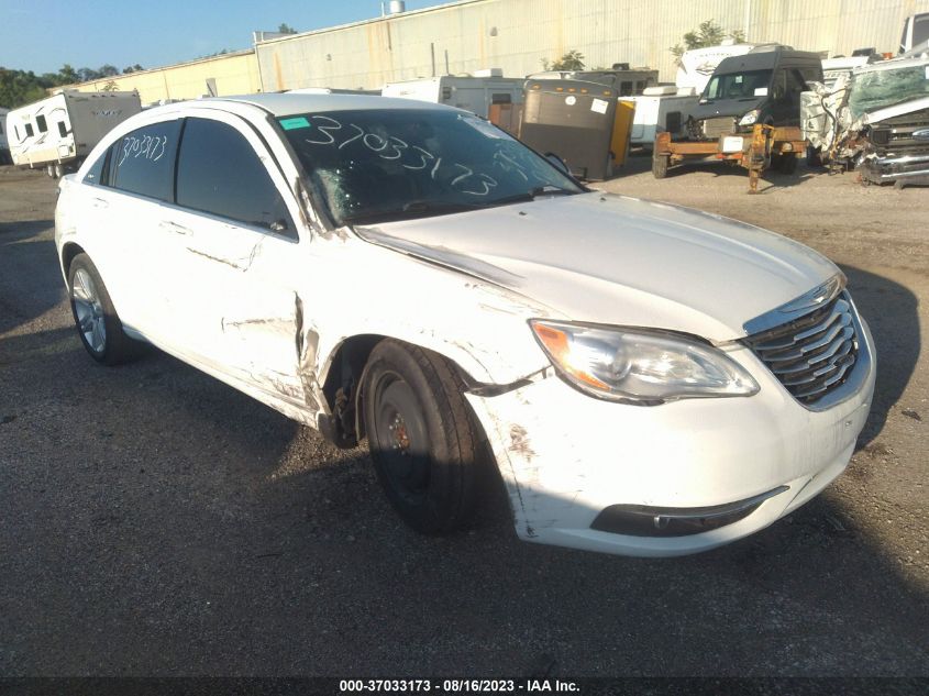 2013 CHRYSLER 200 TOURING