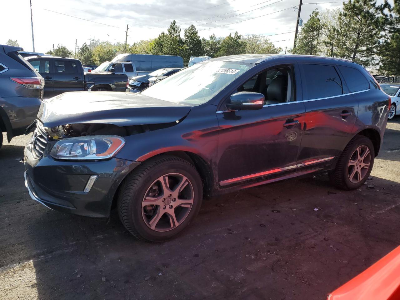 2015 VOLVO XC60 T6 PREMIER