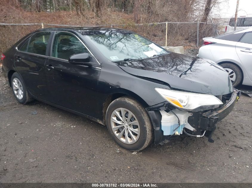 2015 TOYOTA CAMRY LE