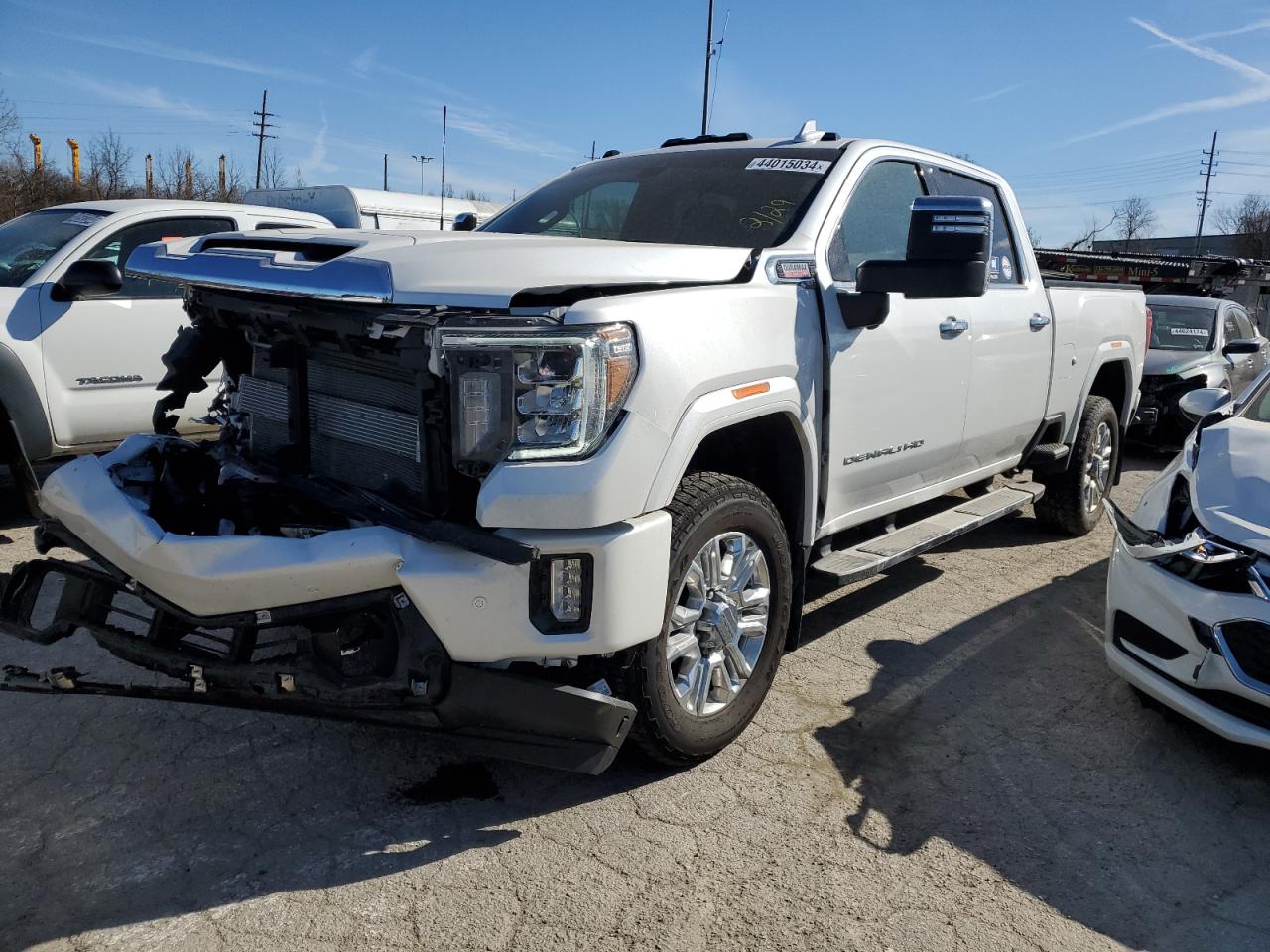 2022 GMC SIERRA K2500 DENALI