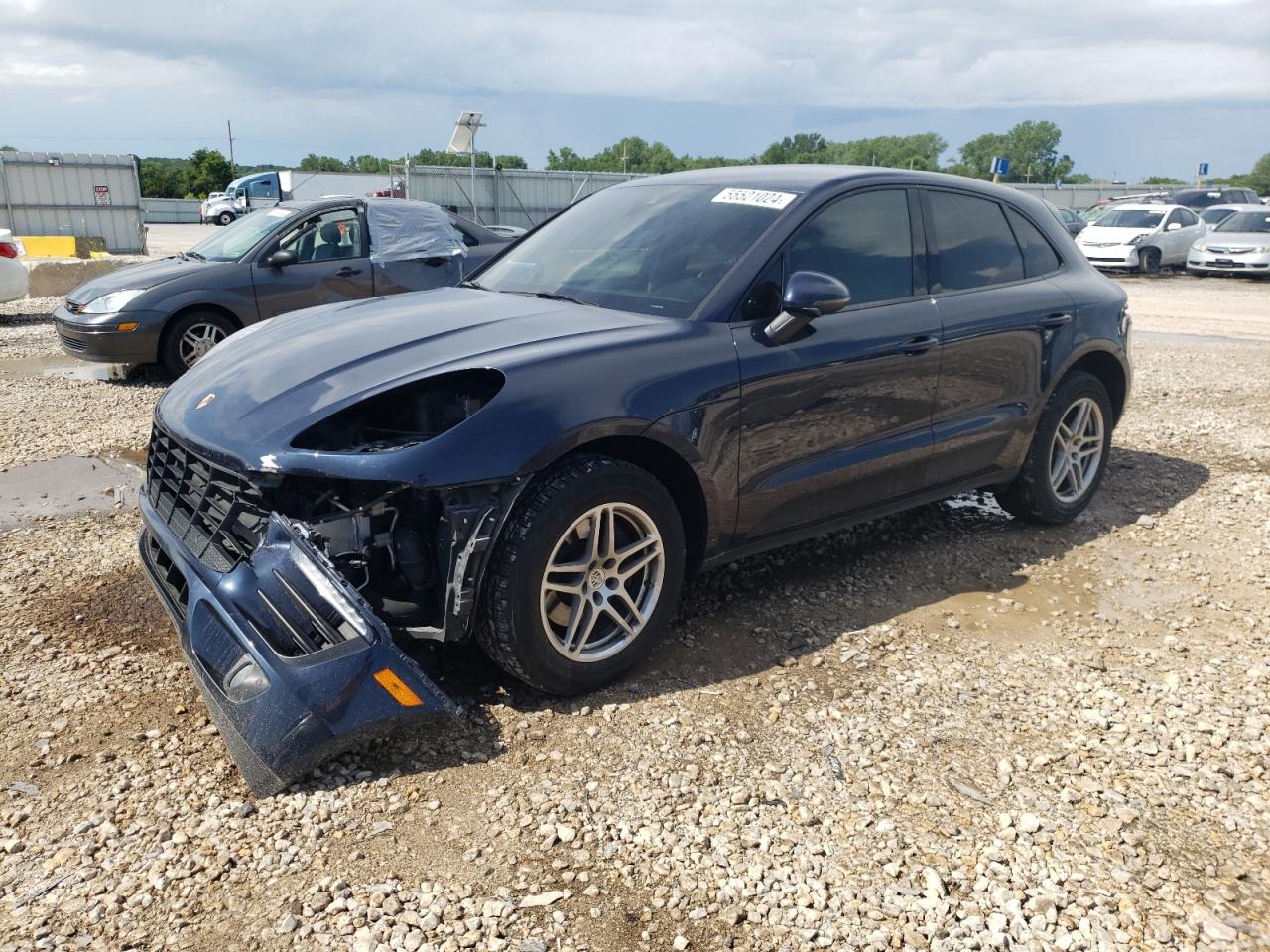 2017 PORSCHE MACAN