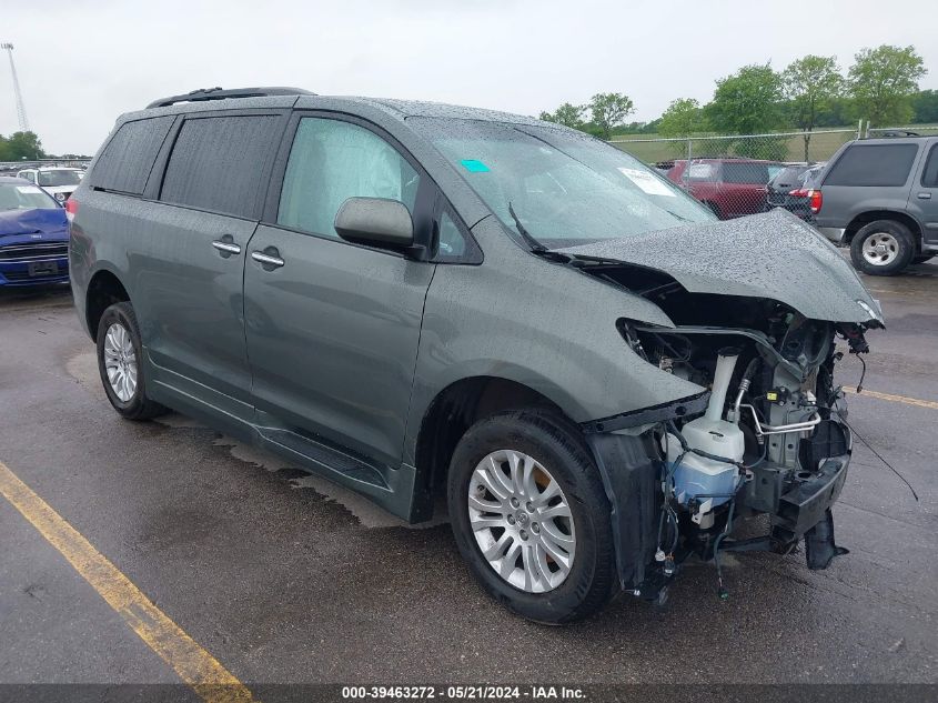 2013 TOYOTA SIENNA XLE/LIMITED