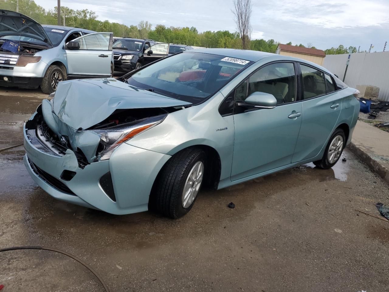 2016 TOYOTA PRIUS